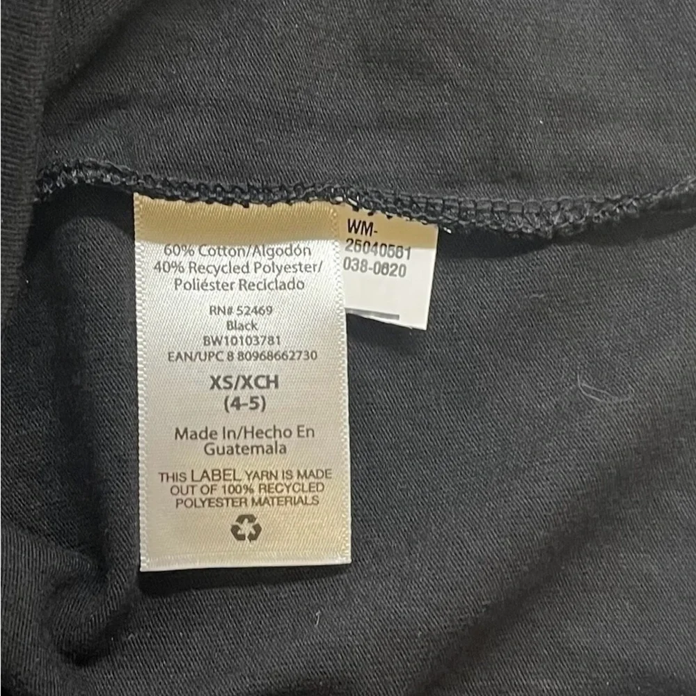 Wonder Nation casual black color T-shirt, round neck Unisex XS(4-5)